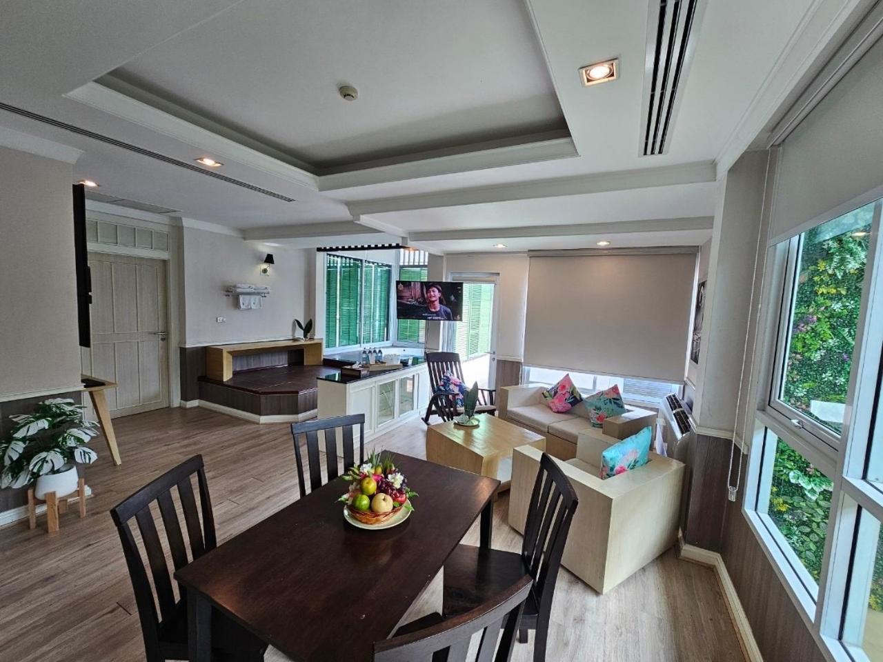 A-Te Chumphon Hotel - Sha Plus Exterior foto